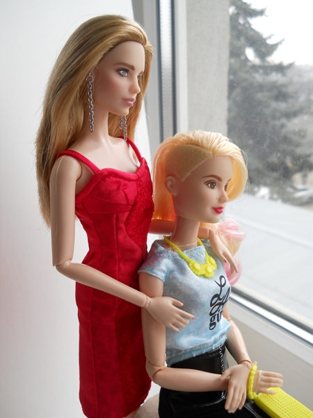 кукла Водянова и Барби фашионистка