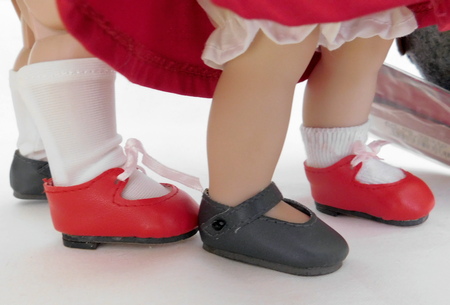 какая обувь подходит куклам Беатрис Перини и Пэтси Тоннер