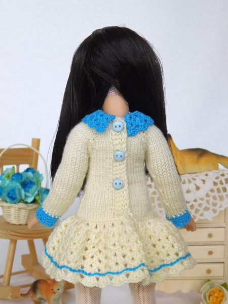 Застёжка платья для куклы