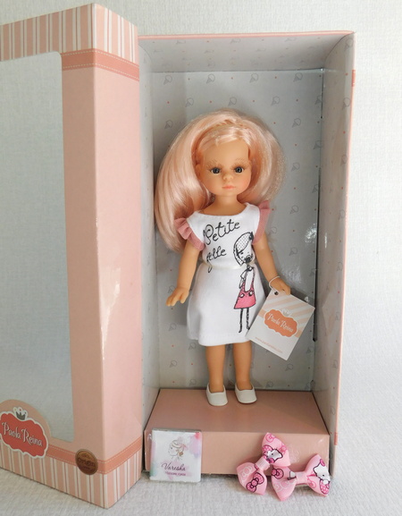 Кукла Елена 02101