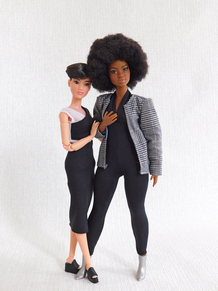 Барби Looks 2021 азиатка petite и африканка curvy