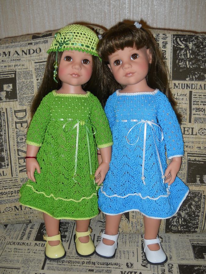 вязаное платье с бисером для куклы Готц