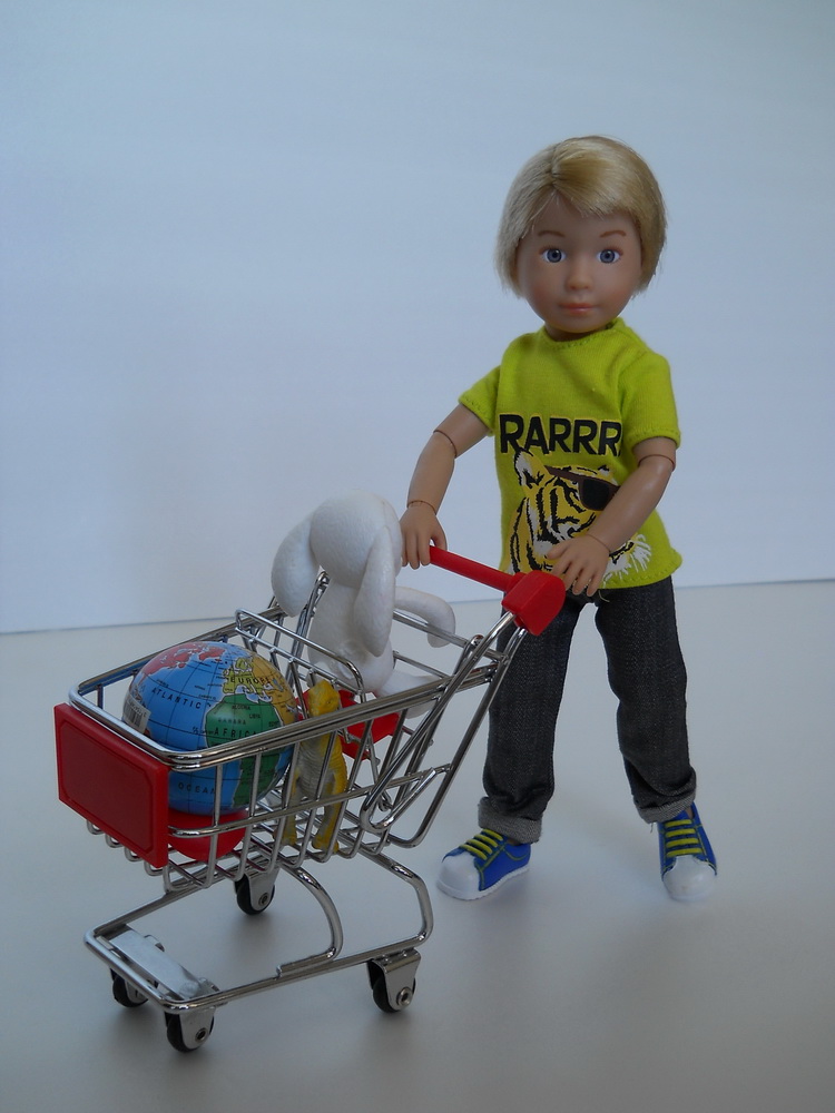 кукла Круселингс от Кети Крузе в супермаркете