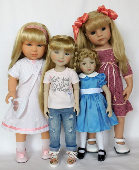 кукла Сой Ту Паола Рейна с другими куклами