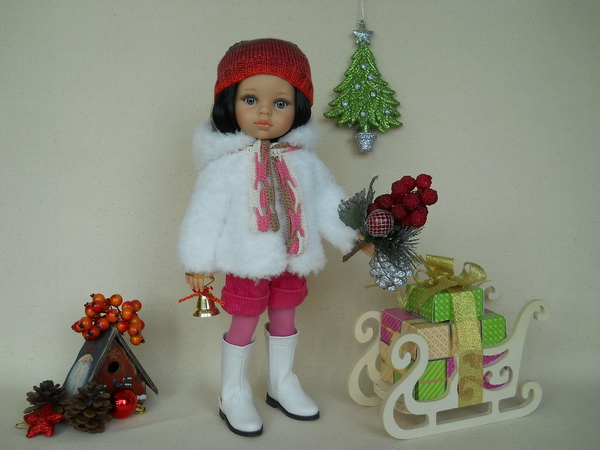 Кукла Паола Рейна в зимней одежде